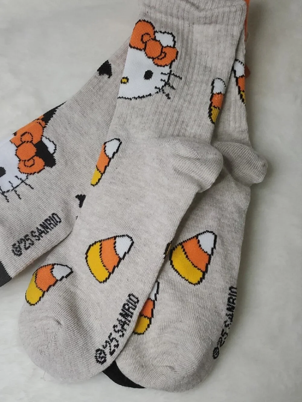 Hello Kitty Men’s Halloween Crew Socks - Black, Gray & Orange